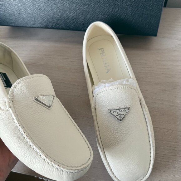 NWT Prada Men's Slip-on Loafers White Leather Logo Plaque Sz 7 - Picture 6 of 11